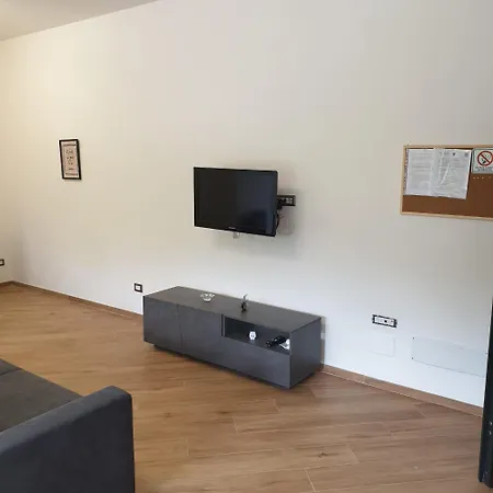 La Casa Di Ale Apartment *